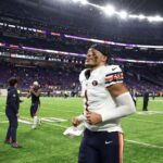 ‘Tunnel imaginative and prescient.’ With a clutch completion, Chicago Bears QB Justin Fields completed a sloppy evening with a signature win. – Boston Herald