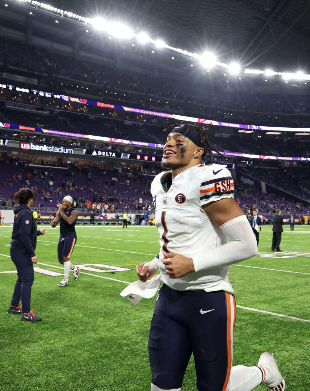 ‘Tunnel vision.’ With a clutch completion, Chicago Bears QB Justin Fields finished a sloppy night with a signature win. – Boston Herald